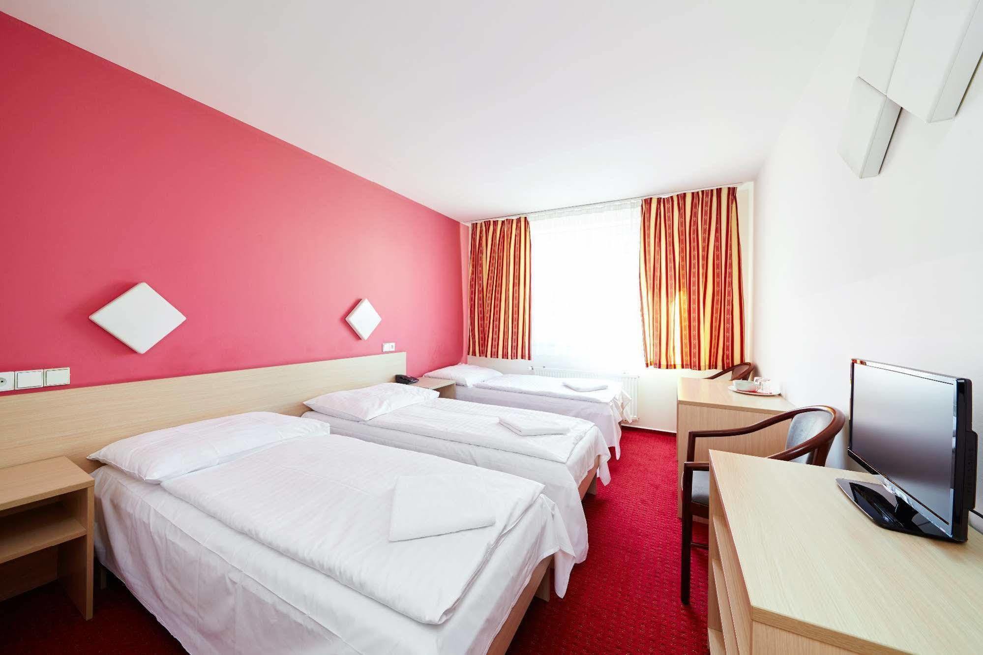 Hotel Mars Prag Exterior foto